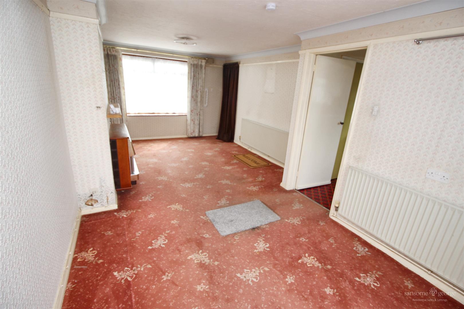 Dee Road, Tilehurst, Reading